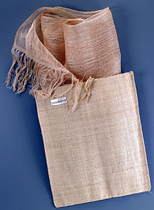 Shoulder wrap for women (lamba MariMar) from Boutique Manjakalandy