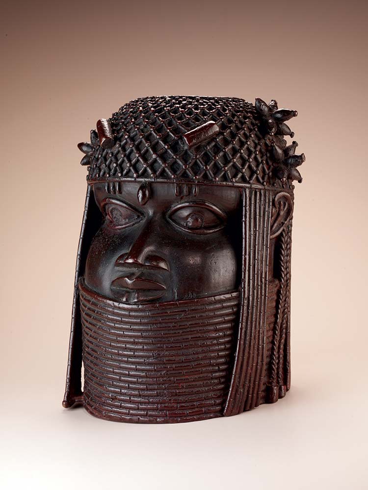 Edo artistBenin City, Edo State, NigeriaCommemorative head of a king